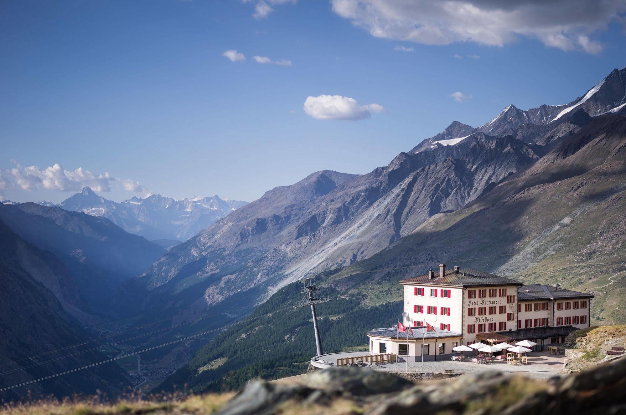 Riffelhaus 1853 Hotel Zermatt Bagian luar foto